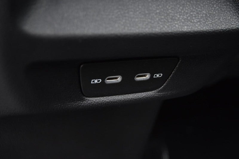 2026 Volkswagen Tiguan 2.0T SE R-Line Black 4MOTION