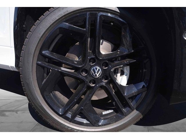 2026 Volkswagen Tiguan 2.0T SE R-Line Black 4MOTION