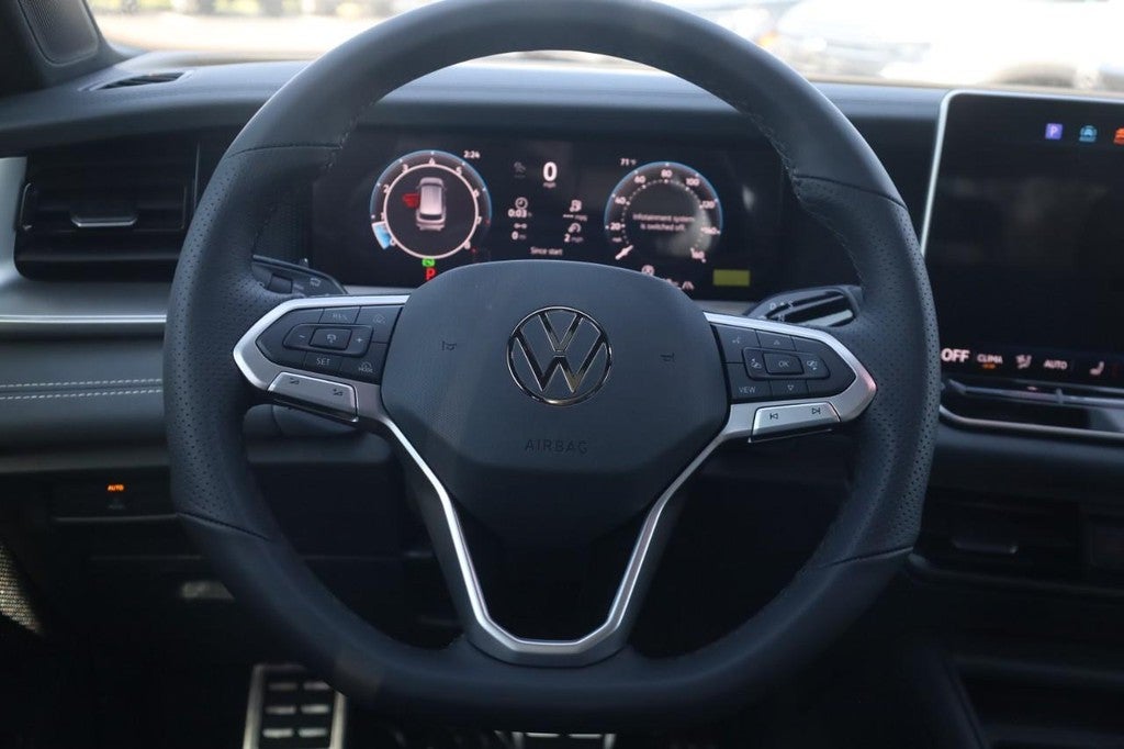 2026 Volkswagen Tiguan 2.0T SE R-Line Black 4MOTION