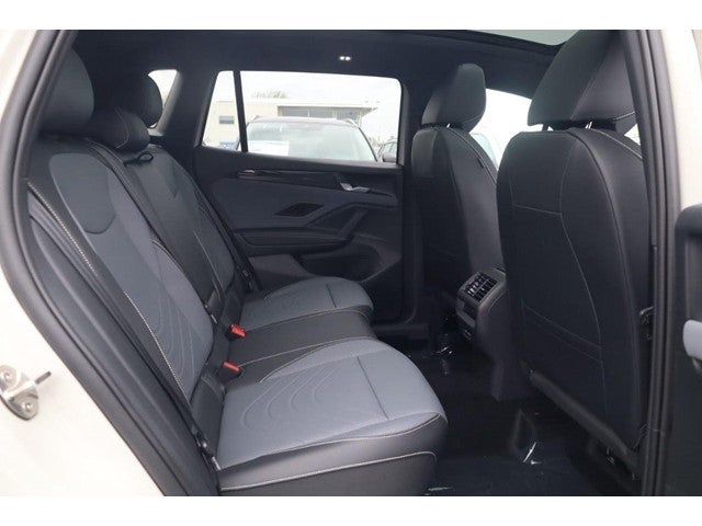 2026 Volkswagen Tiguan 2.0T SE R-Line Black 4MOTION