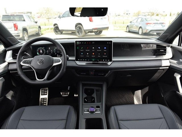 2026 Volkswagen Tiguan 2.0T SE R-Line Black 4MOTION