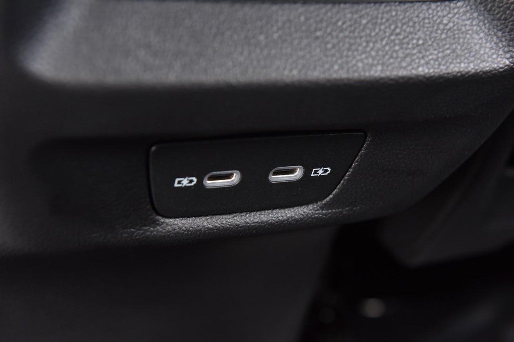 2026 Volkswagen Tiguan 2.0T SE R-Line Black 4MOTION