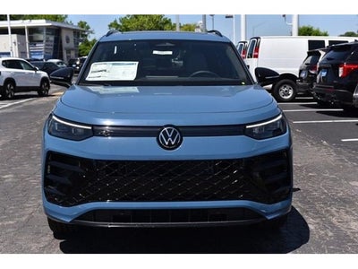 2026 Volkswagen Tiguan 2.0T SE R-Line Black
