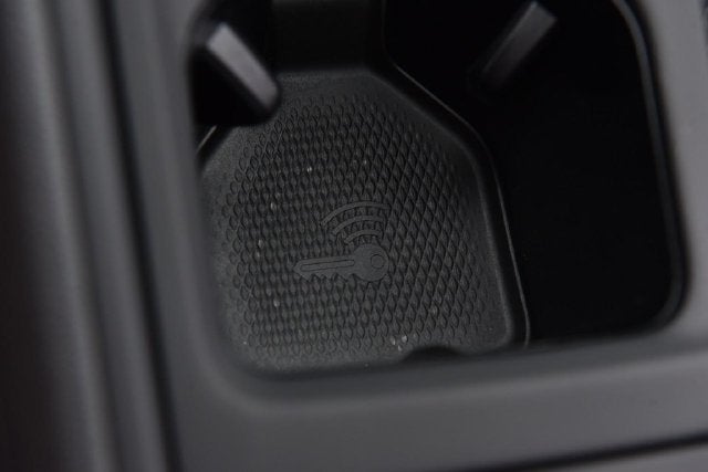 2026 Volkswagen Tiguan SE R-Line AWD