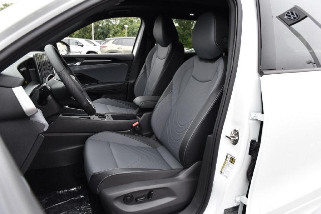 2026 Volkswagen Tiguan SE R-Line AWD
