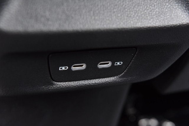 2026 Volkswagen Tiguan SE R-Line AWD