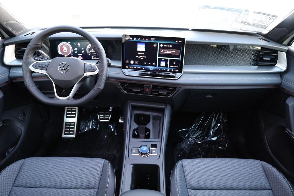 2026 Volkswagen Tiguan 2.0T SE R-Line Black 4MOTION