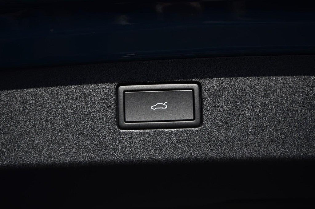 2026 Volkswagen Tiguan 2.0T SE R-Line Black 4MOTION