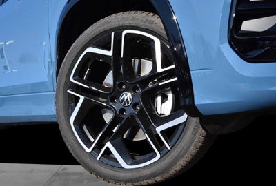 2026 Volkswagen Tiguan 2.0T SE R-Line Black 4MOTION