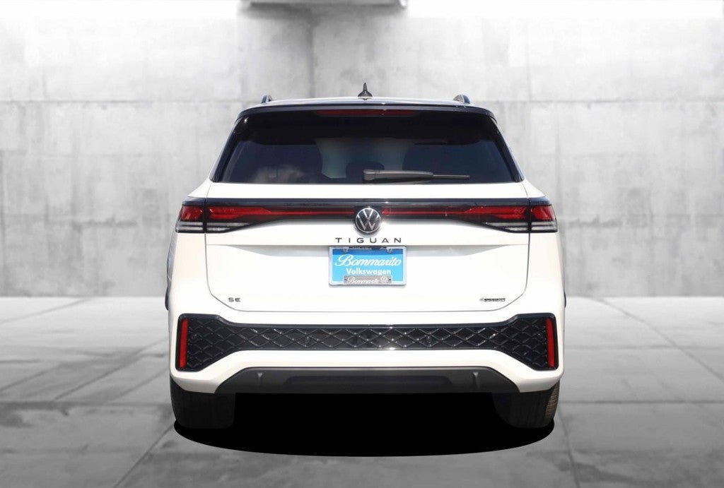 2026 Volkswagen Tiguan 2.0T SE R-Line Black 4MOTION