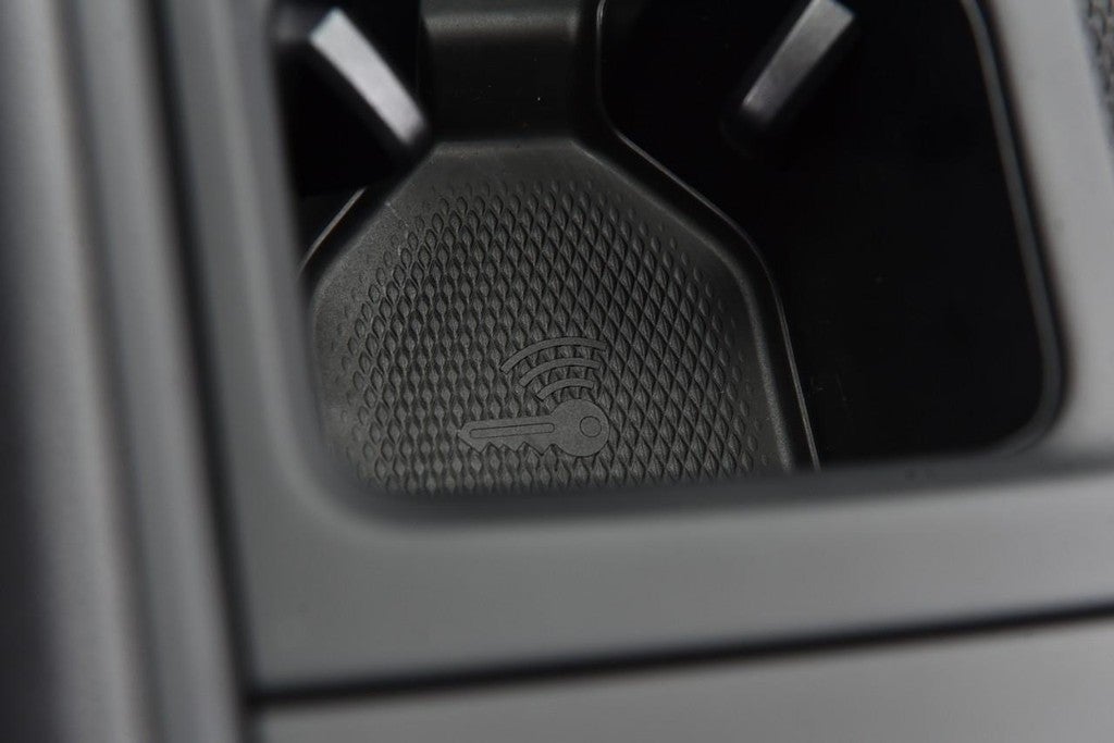 2026 Volkswagen Tiguan 2.0T SE R-Line Black 4MOTION