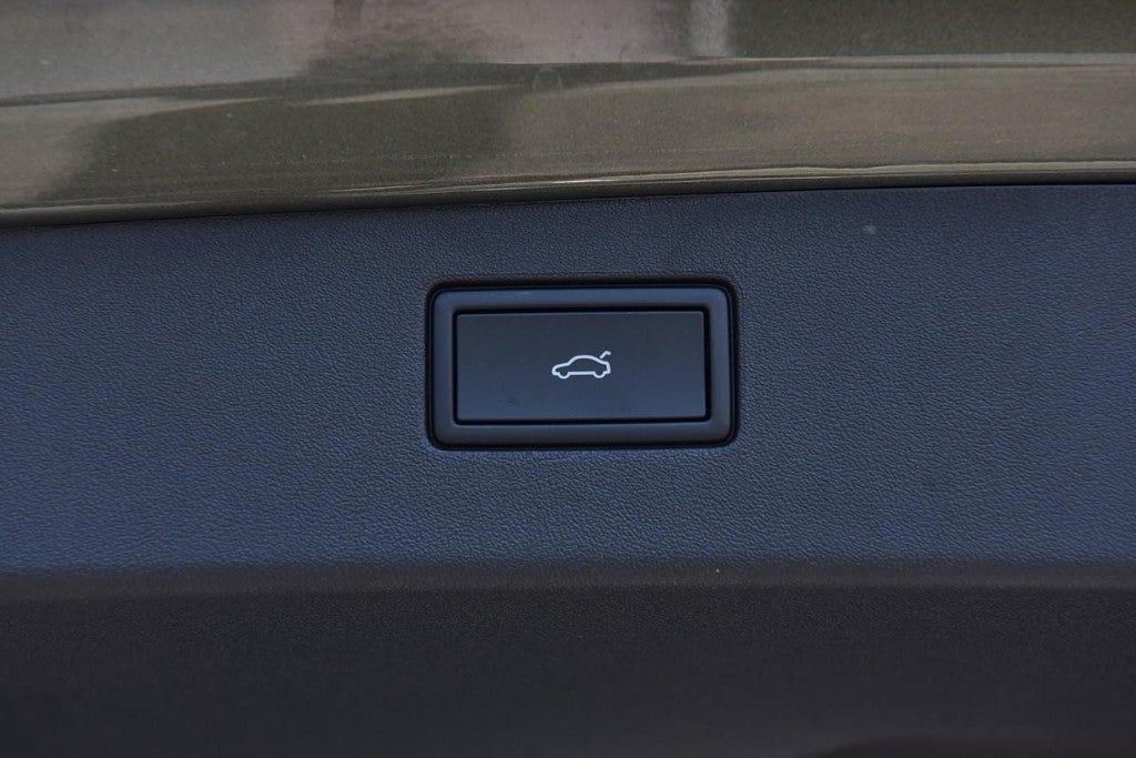 2026 Volkswagen Tiguan 2.0T SE R-Line Black 4MOTION