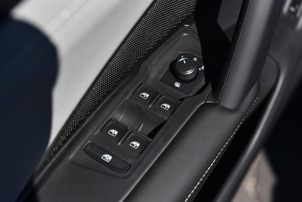 2026 Volkswagen Tiguan 2.0T SE R-Line Black 4MOTION