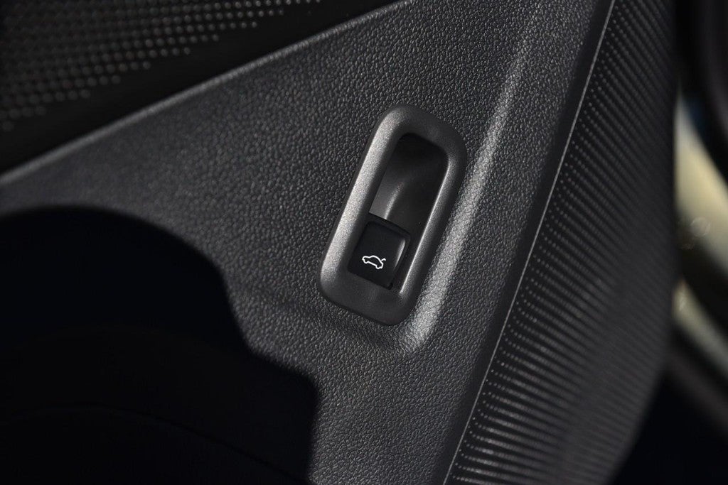 2026 Volkswagen Tiguan 2.0T SE R-Line Black 4MOTION