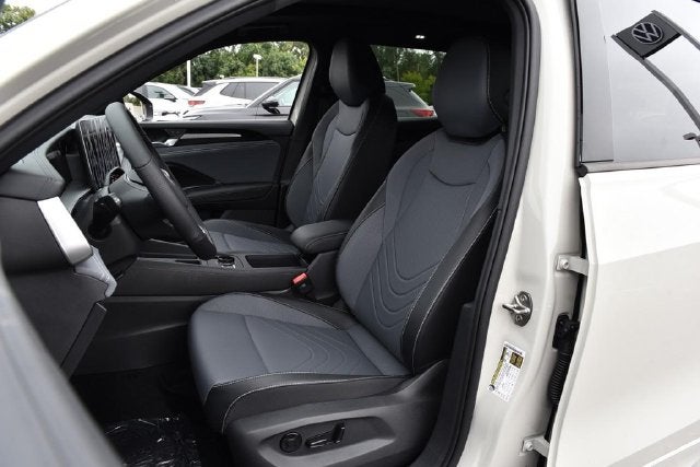 2026 Volkswagen Tiguan SE R-Line AWD