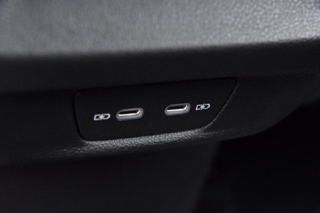 2026 Volkswagen Tiguan SE R-Line AWD
