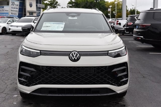 2026 Volkswagen Tiguan SE R-Line AWD