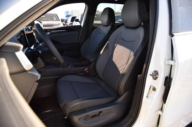 2026 Volkswagen Tiguan 2.0T SE R-Line Black FWD