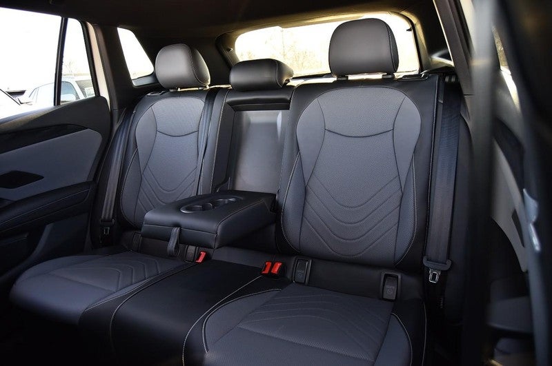 2026 Volkswagen Tiguan 2.0T SE R-Line Black FWD