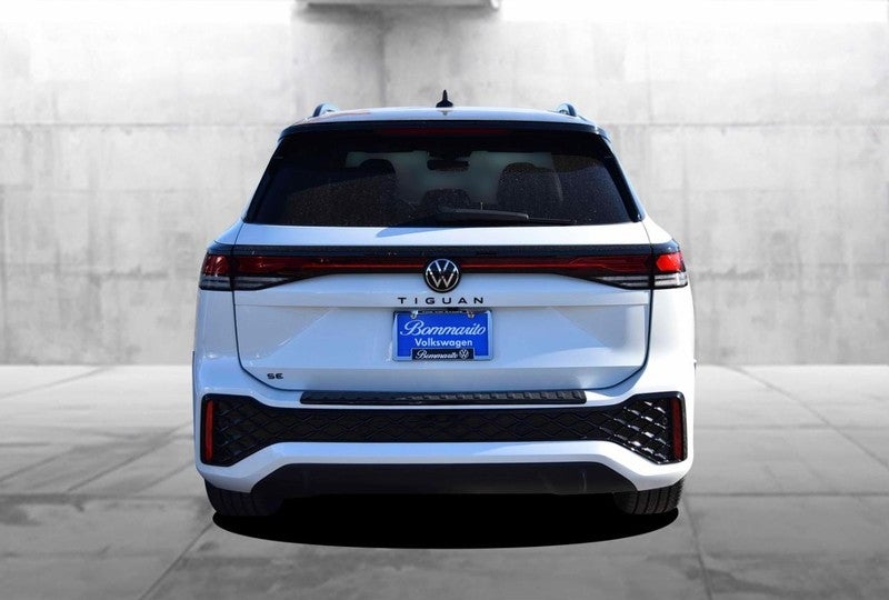 2026 Volkswagen Tiguan 2.0T SE R-Line Black FWD