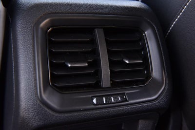 2022 Volkswagen Taos SE FWD