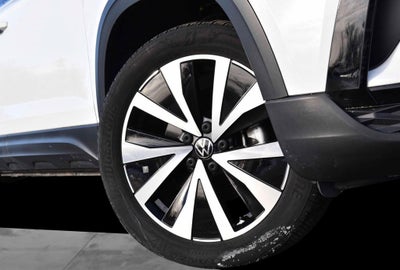 2022 Volkswagen Taos SE FWD