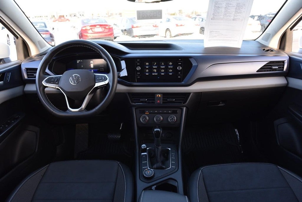 2022 Volkswagen Taos SE FWD