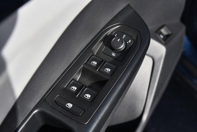 2022 Volkswagen Taos SE 4MOTION