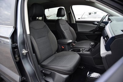 2022 Volkswagen Taos SE FWD