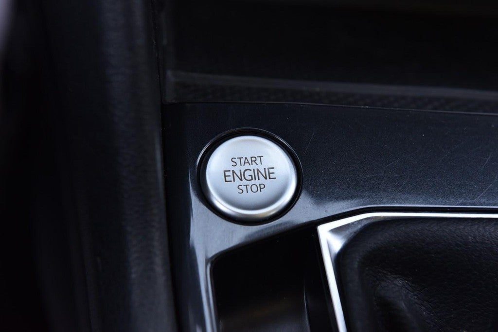 2023 Volkswagen Tiguan 2.0T SE 4MOTION