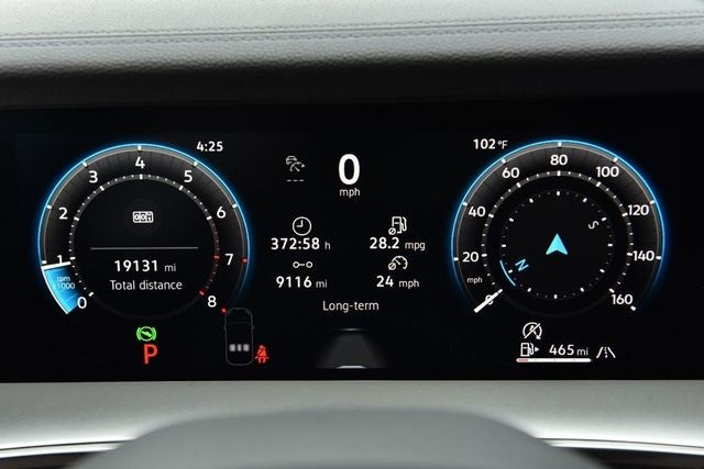 2025 Volkswagen Tiguan 2.0T SE
