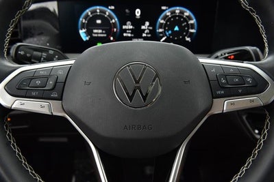 2025 Volkswagen Tiguan 2.0T SE