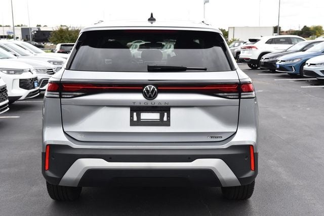 2025 Volkswagen Tiguan 2.0T SE