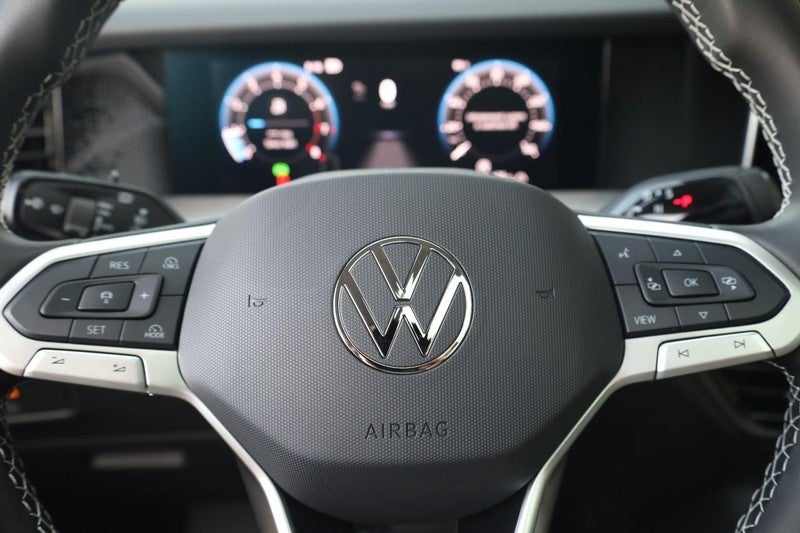 2025 Volkswagen Tiguan 2.0T SE 4MOTION