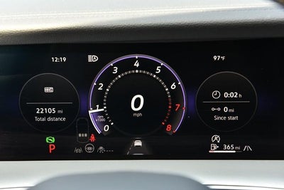 2025 Volkswagen Tiguan 2.0T SE