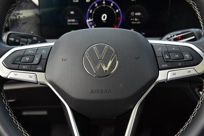 2025 Volkswagen Tiguan 2.0T SE