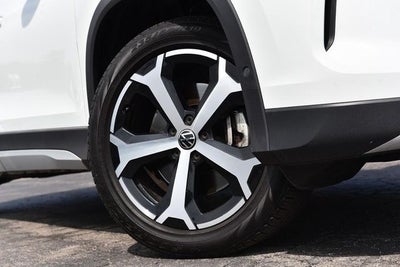 2025 Volkswagen Tiguan 2.0T SE