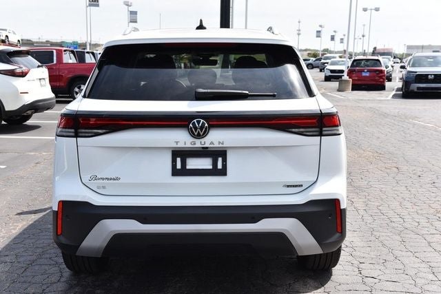 2025 Volkswagen Tiguan 2.0T SE