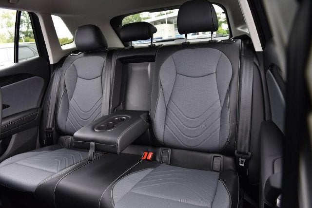 2026 Volkswagen Tiguan SE AWD