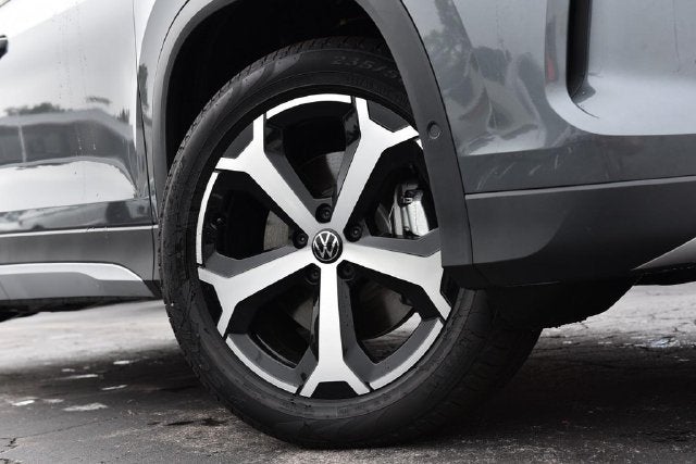 2026 Volkswagen Tiguan SE AWD