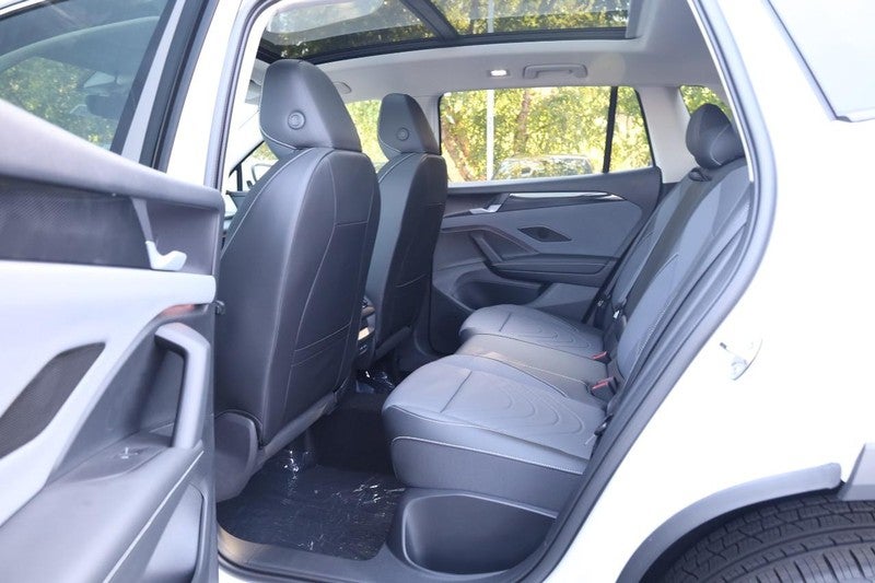 2025 Volkswagen Tiguan 2.0T SE 4MOTION