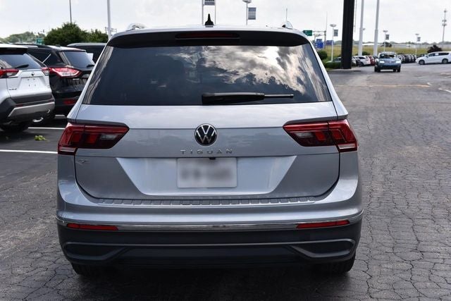 2024 Volkswagen Tiguan 2.0T SE