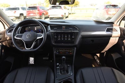 2023 Volkswagen Tiguan 2.0T SE