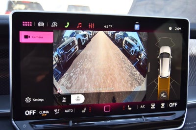 2026 Volkswagen Tiguan 2.0T SE FWD