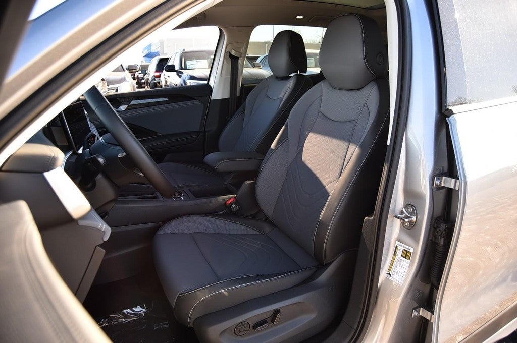 2026 Volkswagen Tiguan 2.0T SE FWD