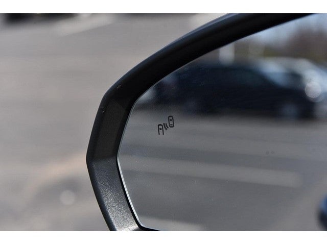 2023 Volkswagen Taos SE 4MOTION