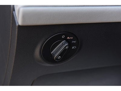 2023 Volkswagen Taos SE 4MOTION