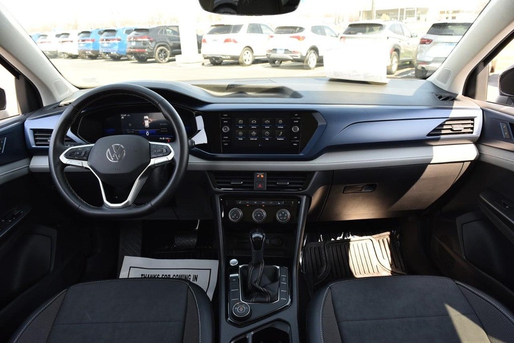 2023 Volkswagen Taos SE 4MOTION