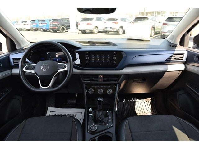 2023 Volkswagen Taos SE 4MOTION