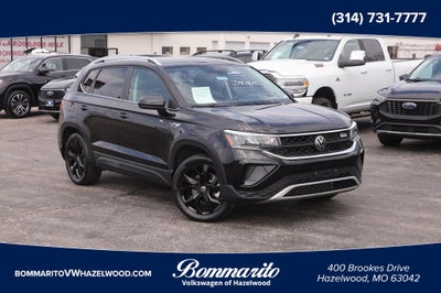 2023 Volkswagen Taos SE 4MOTION